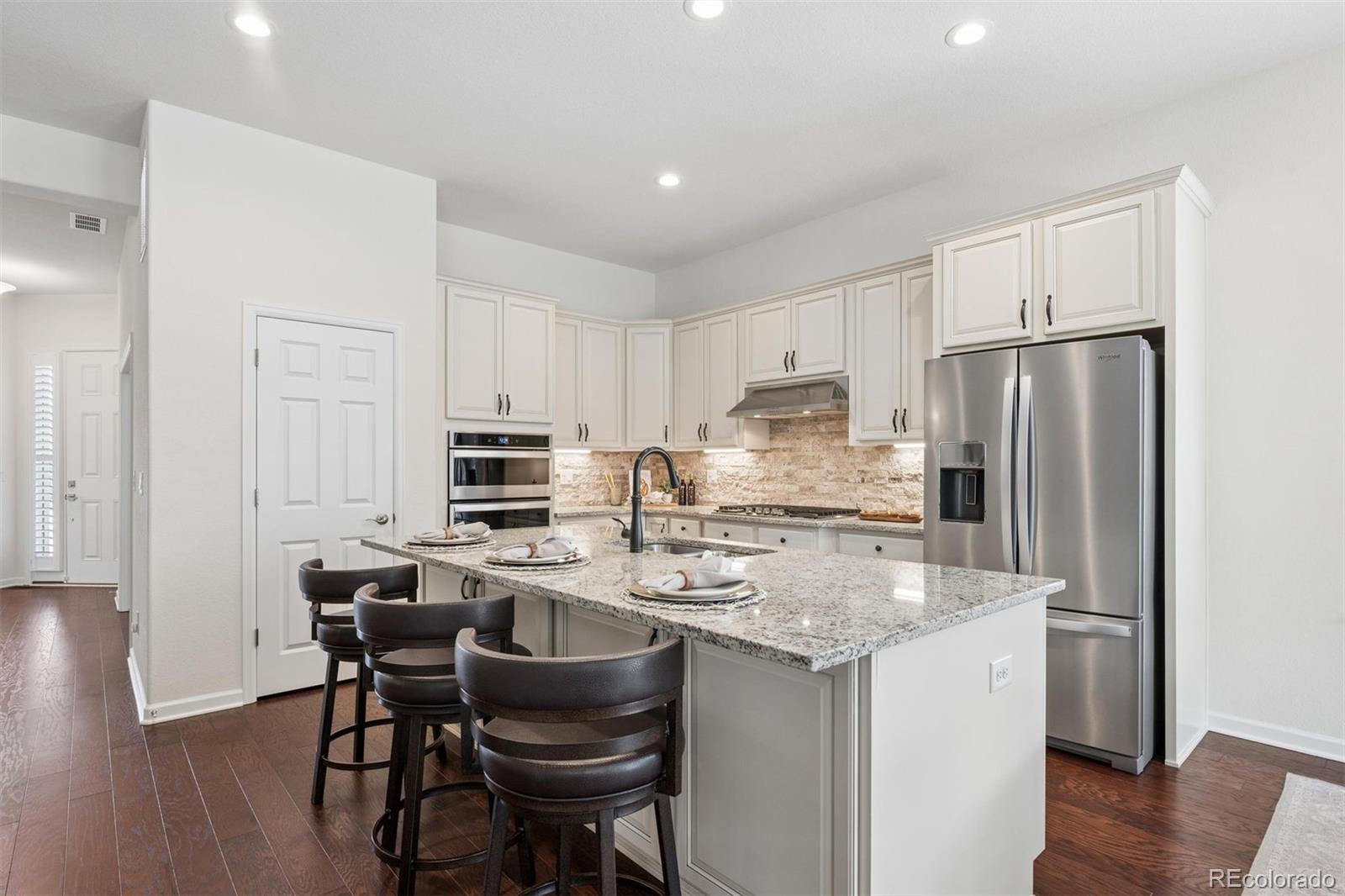 MLS Image #10 for 8341 s shawnee court,aurora, Colorado