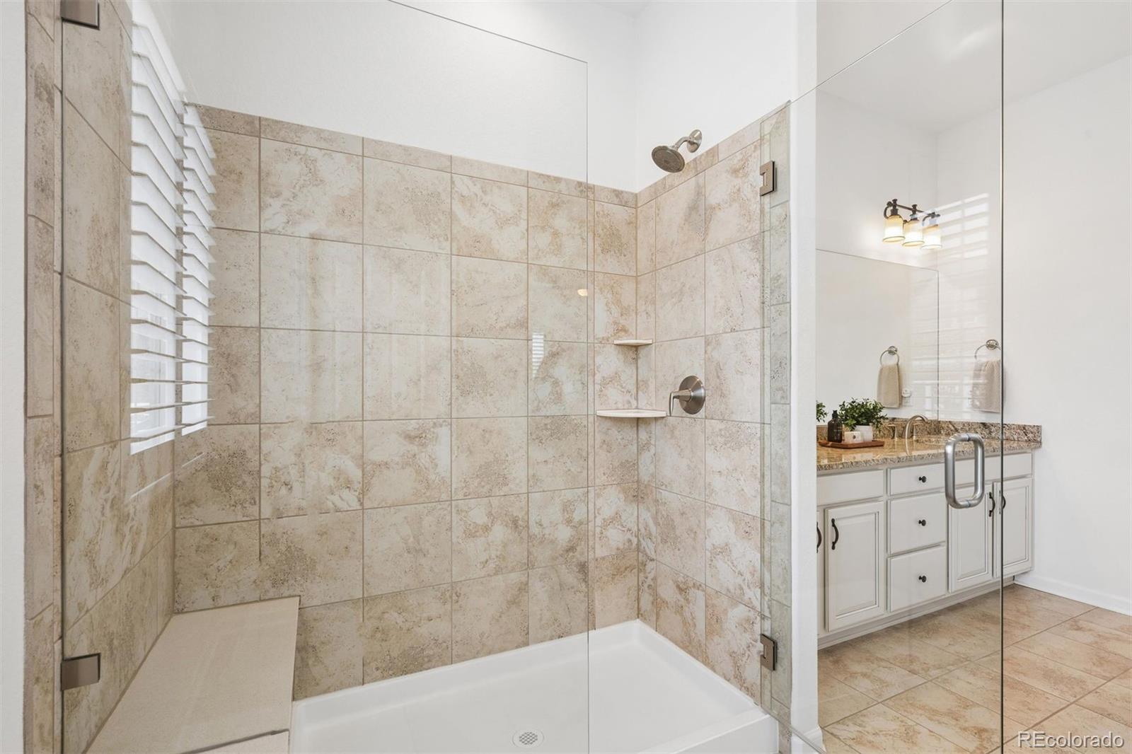 MLS Image #28 for 8341 s shawnee court,aurora, Colorado