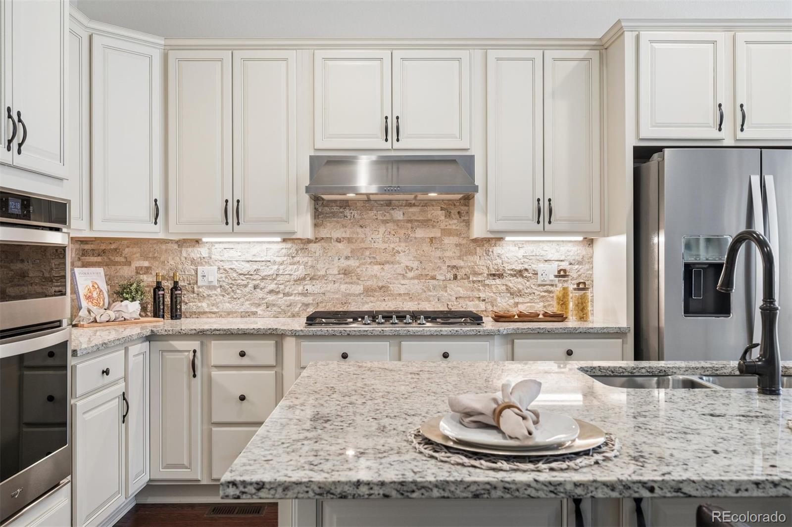 MLS Image #9 for 8341 s shawnee court,aurora, Colorado