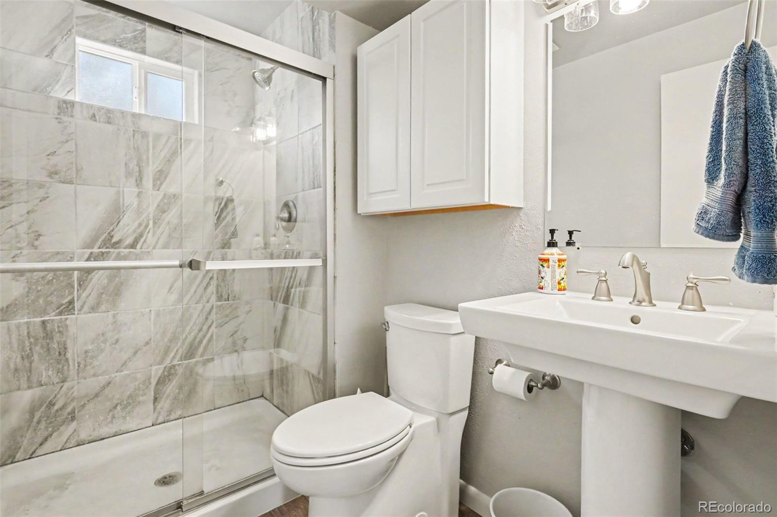MLS Image #17 for 3046 s alton court,denver, Colorado