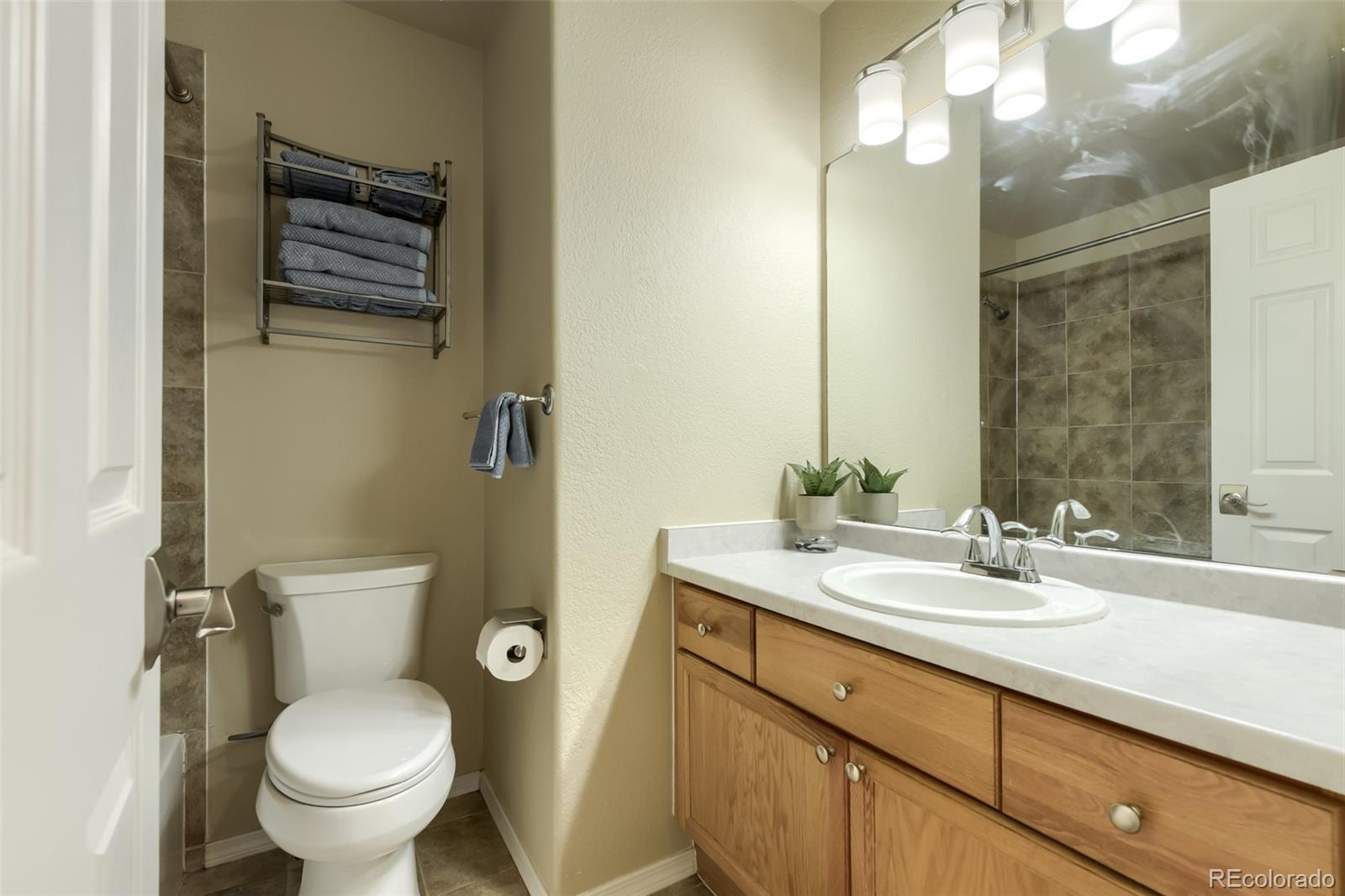 MLS Image #17 for 9831  sydney lane,highlands ranch, Colorado