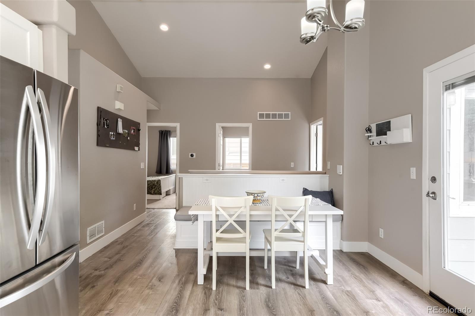 MLS Image #8 for 9831  sydney lane,highlands ranch, Colorado