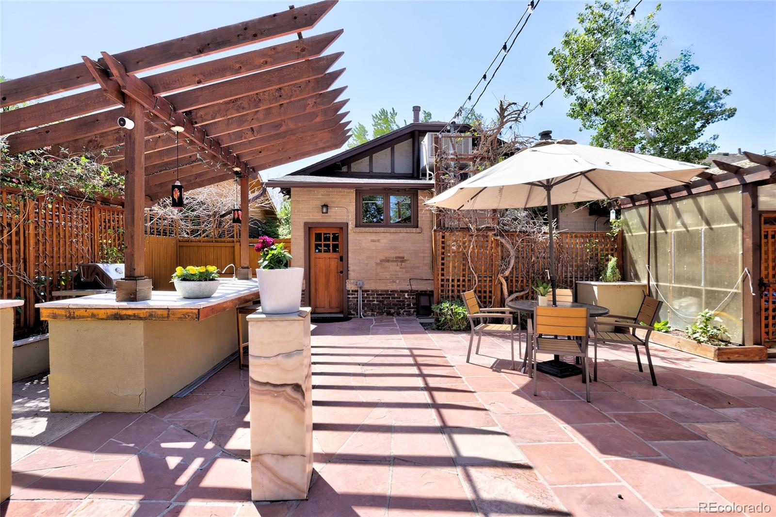 MLS Image #35 for 714 s high street,denver, Colorado