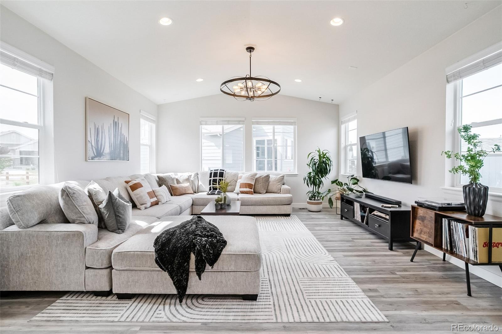 MLS Image #1 for 9330  dunraven street,arvada, Colorado