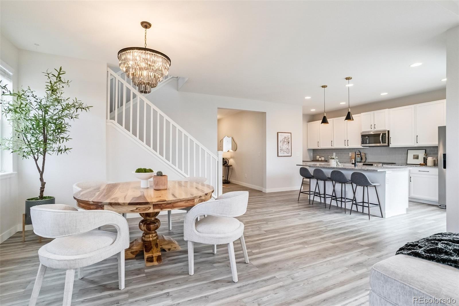 MLS Image #3 for 9330  dunraven street,arvada, Colorado