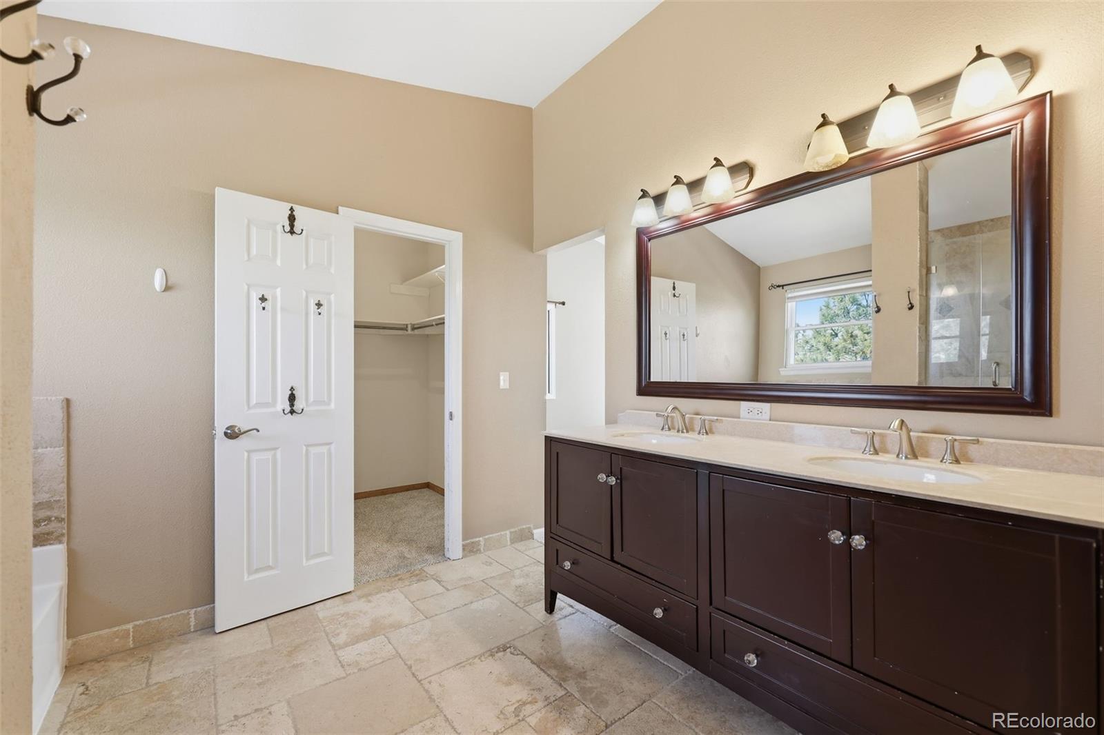 MLS Image #12 for 5671 s killarney way,centennial, Colorado