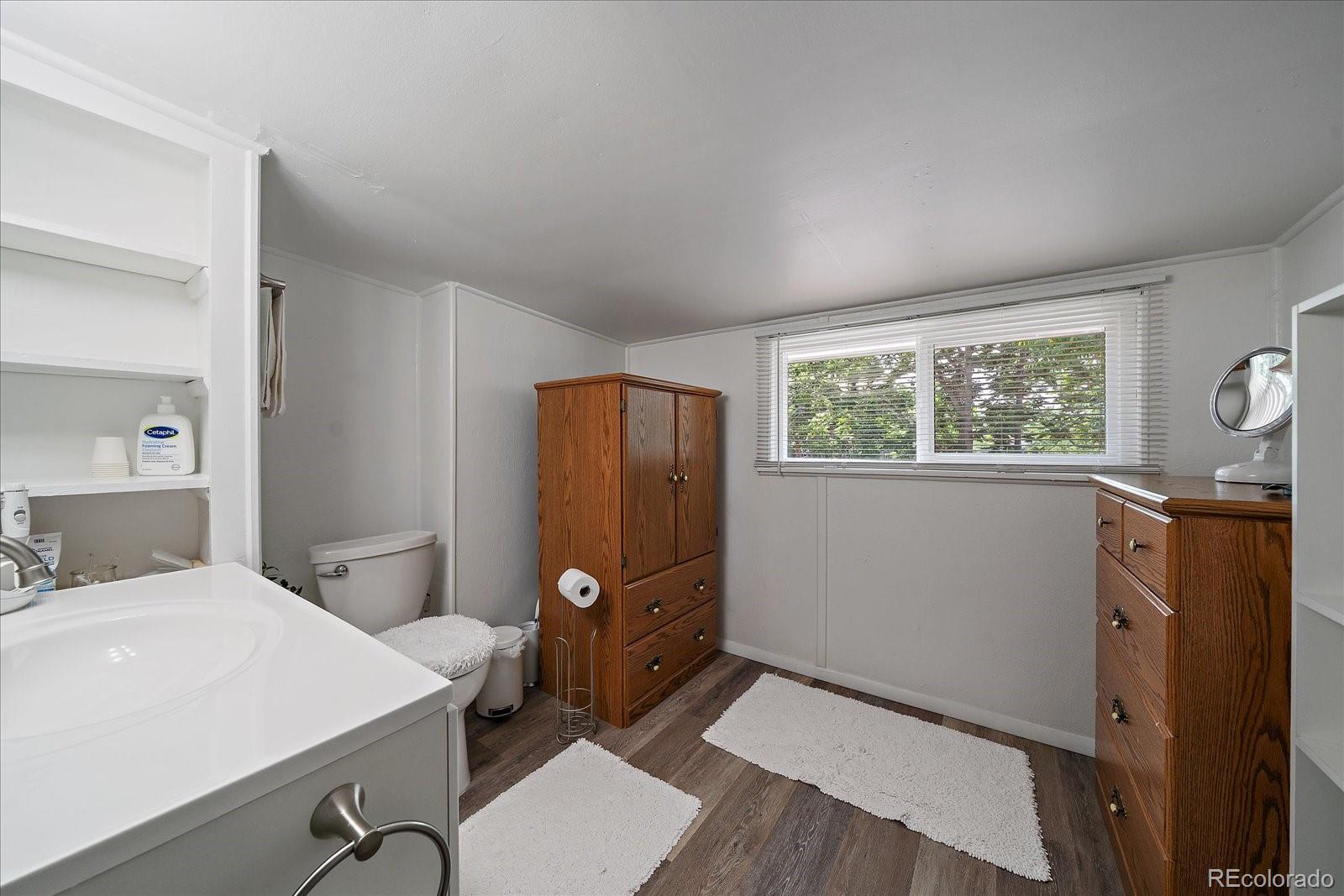 MLS Image #16 for 1003 s newton street,denver, Colorado