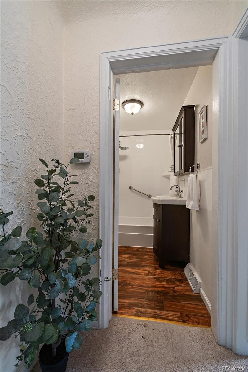 MLS Image #17 for 1003 s newton street,denver, Colorado