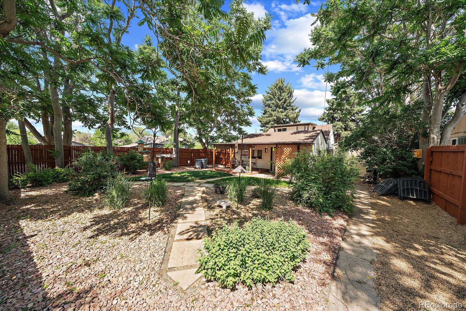 MLS Image #24 for 1003 s newton street,denver, Colorado