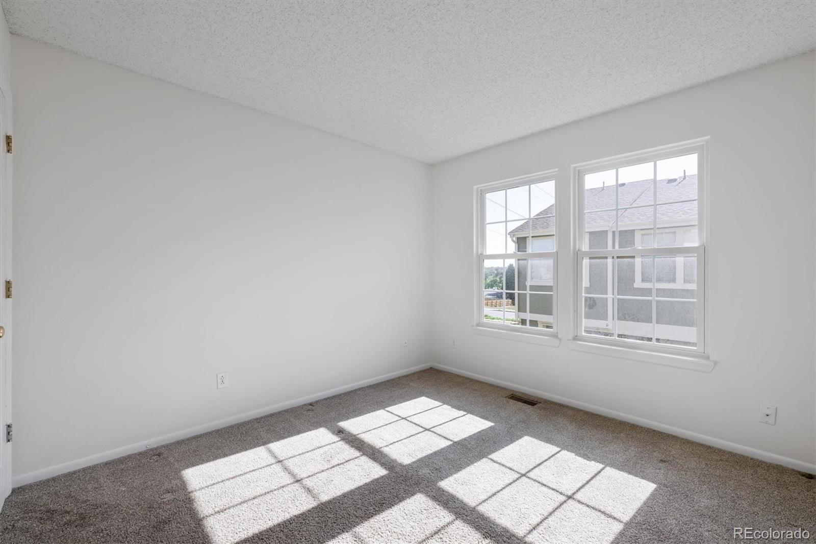 MLS Image #8 for 1903 s helena street d,aurora, Colorado