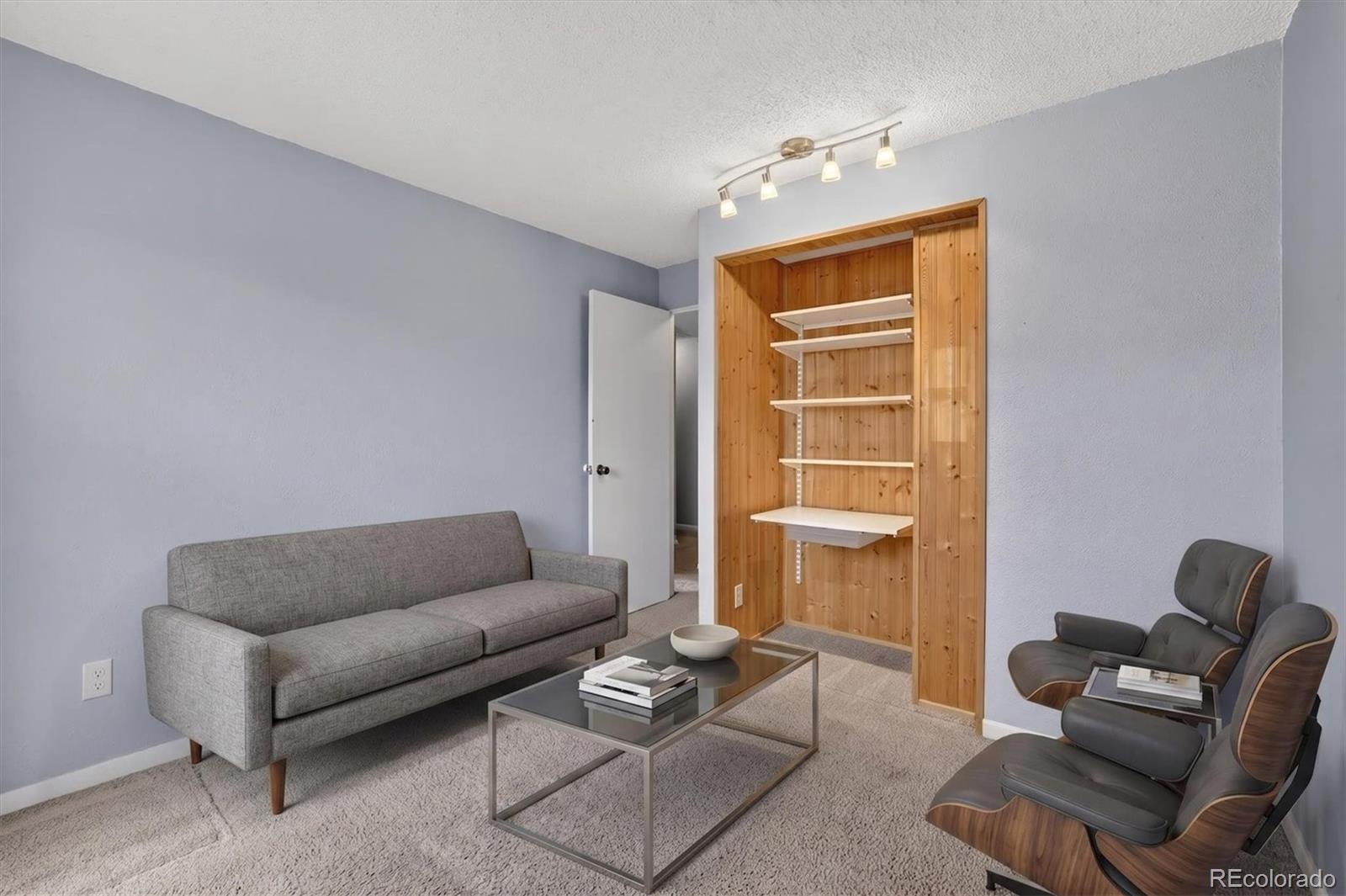MLS Image #29 for 2883 s locust street,denver, Colorado