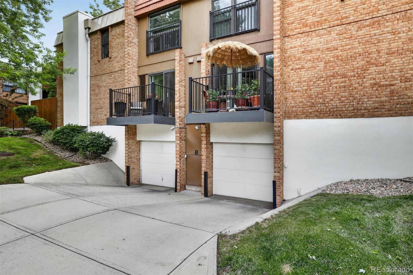 MLS Image #34 for 2883 s locust street,denver, Colorado