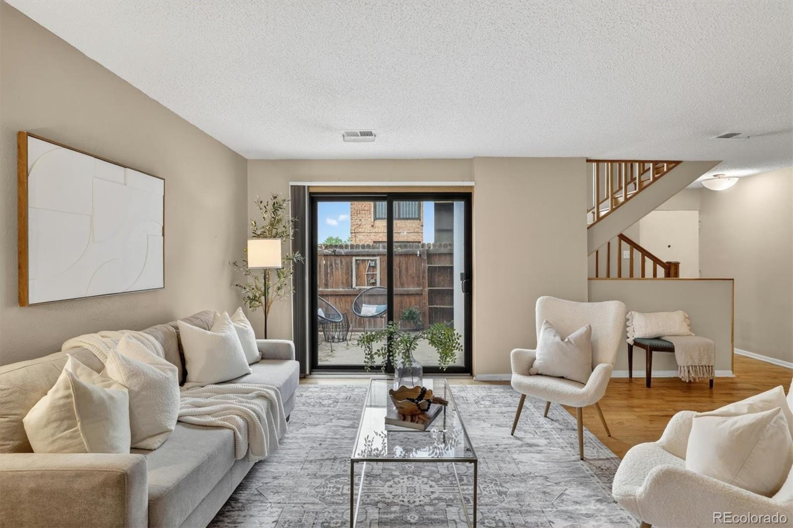 MLS Image #6 for 2883 s locust street,denver, Colorado