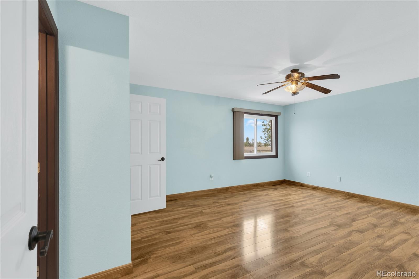 MLS Image #19 for 35  sunset court,hudson, Colorado