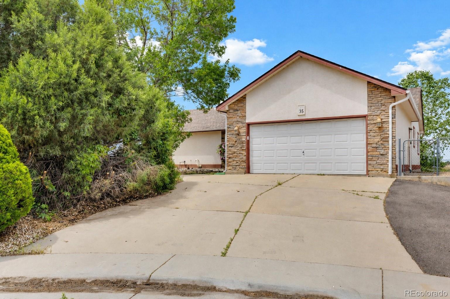 MLS Image #3 for 35  sunset court,hudson, Colorado