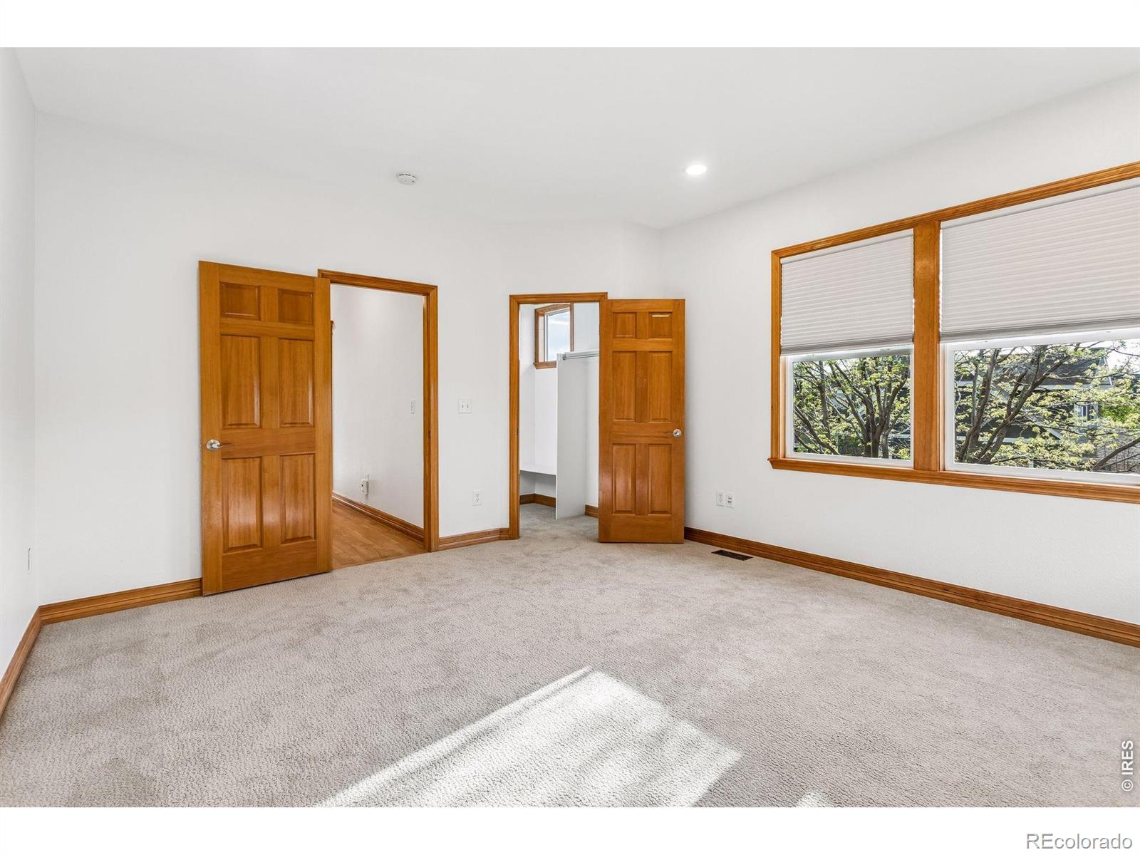 MLS Image #26 for 2674  elmira street,denver, Colorado