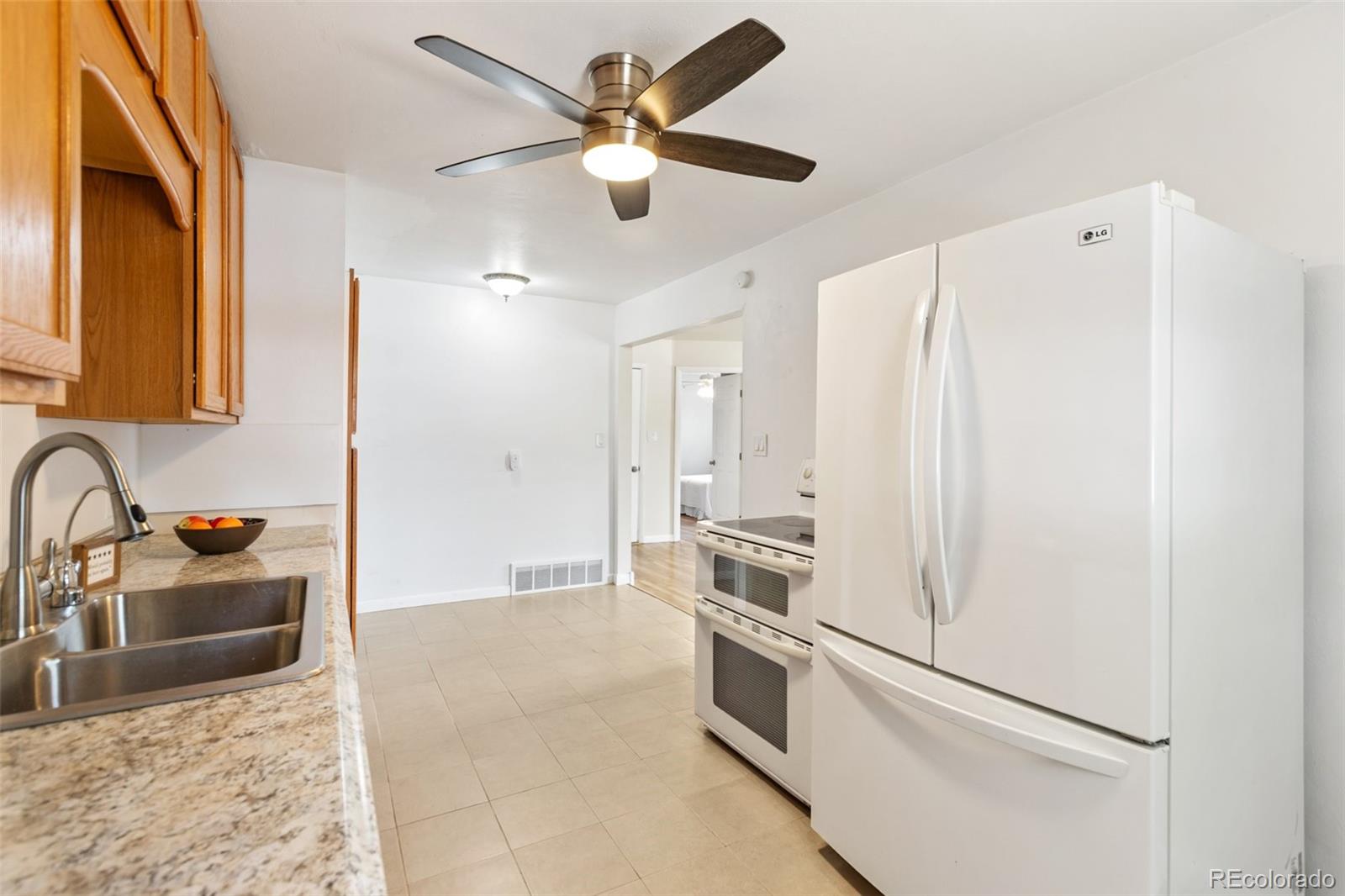 MLS Image #14 for 830  forest avenue,canon city, Colorado