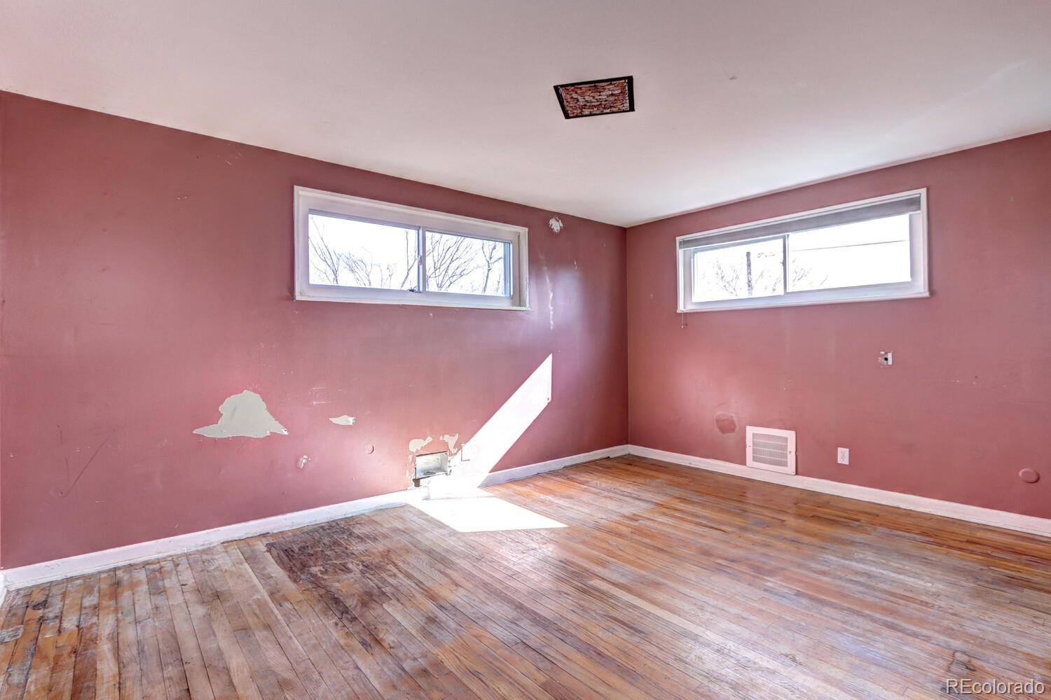 MLS Image #14 for 10456  grant street,northglenn, Colorado