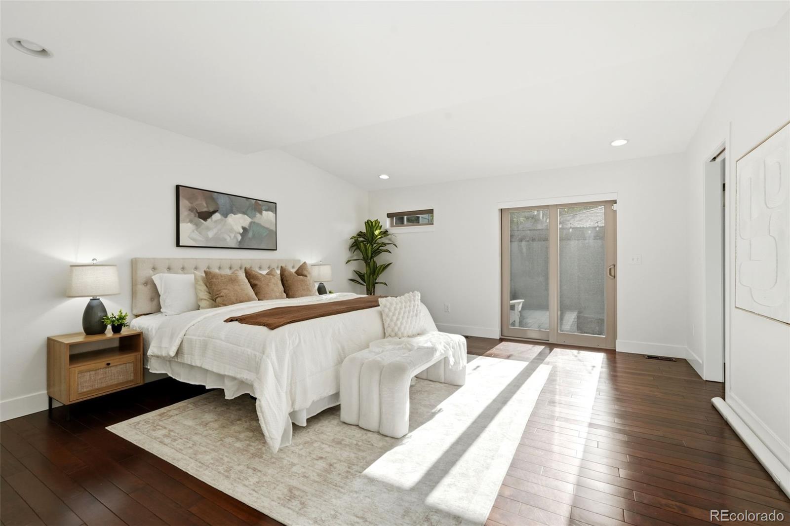 MLS Image #17 for 265  holly street,denver, Colorado