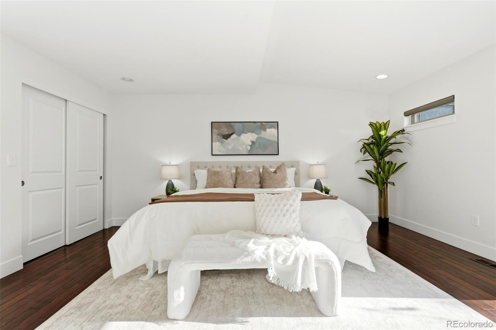 MLS Image #18 for 265  holly street,denver, Colorado