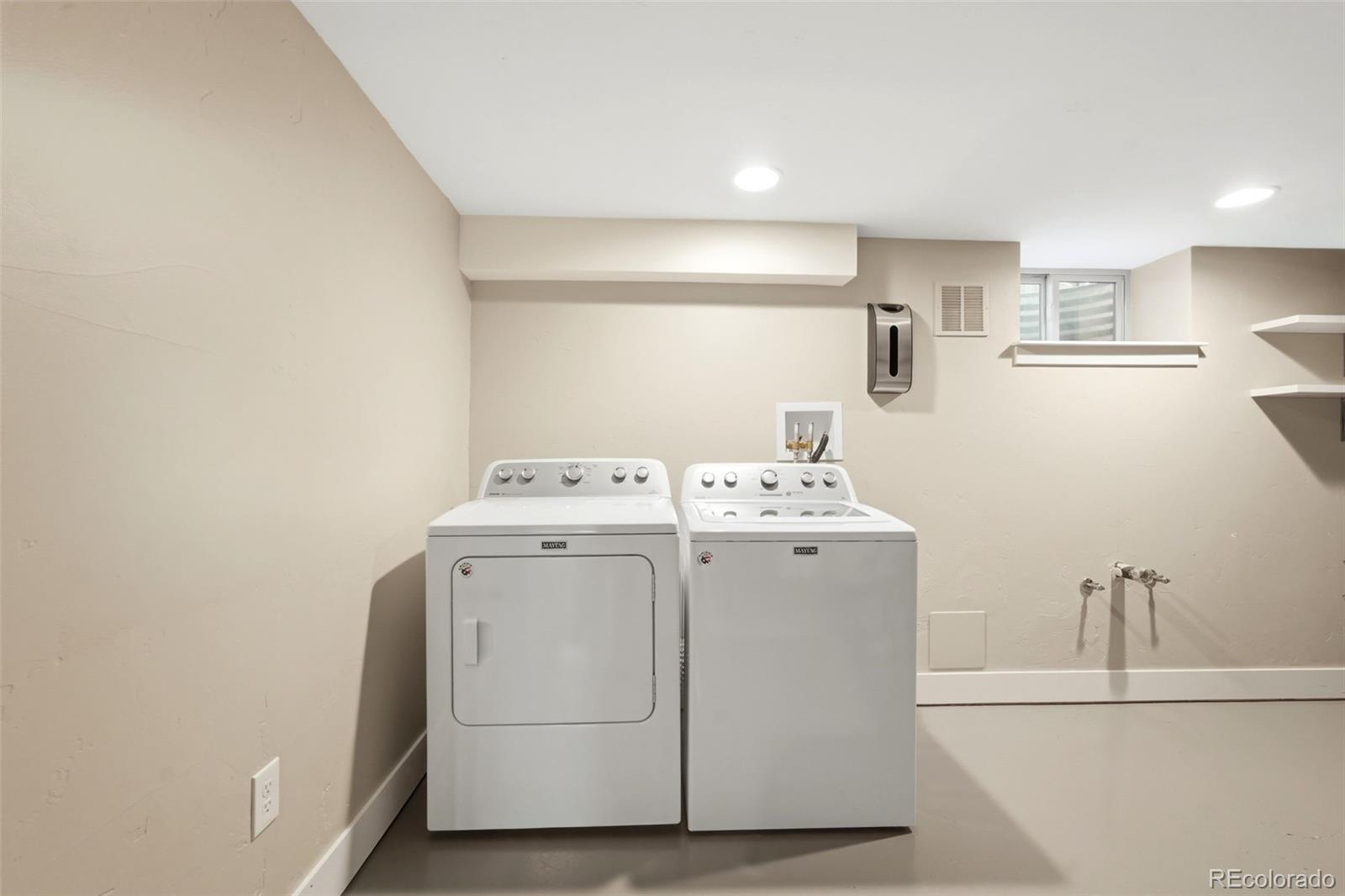 MLS Image #33 for 265  holly street,denver, Colorado