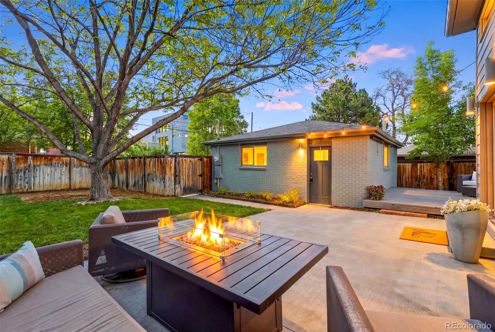 MLS Image #40 for 265  holly street,denver, Colorado