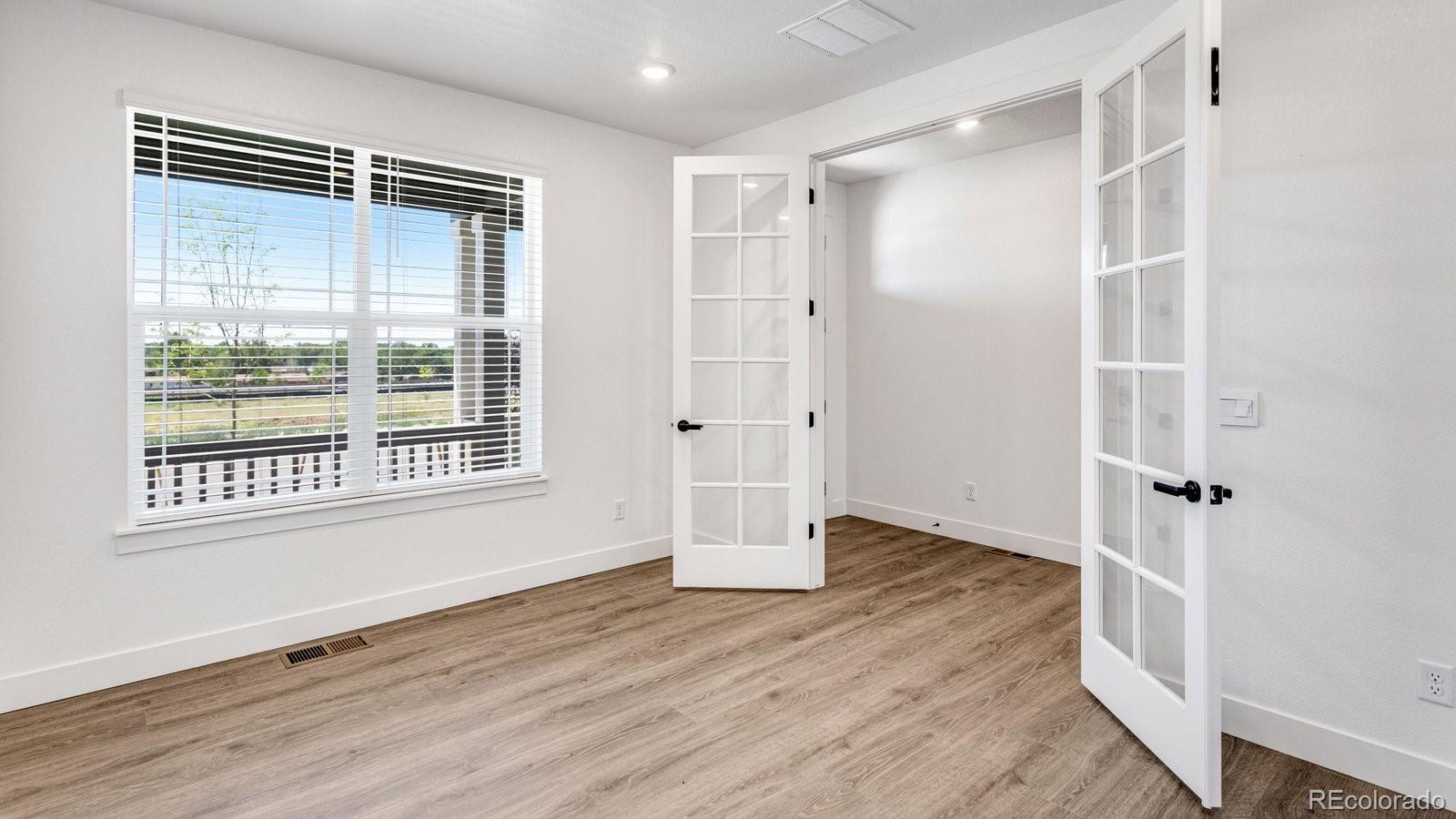 MLS Image #14 for 836  eastport drive,berthoud, Colorado