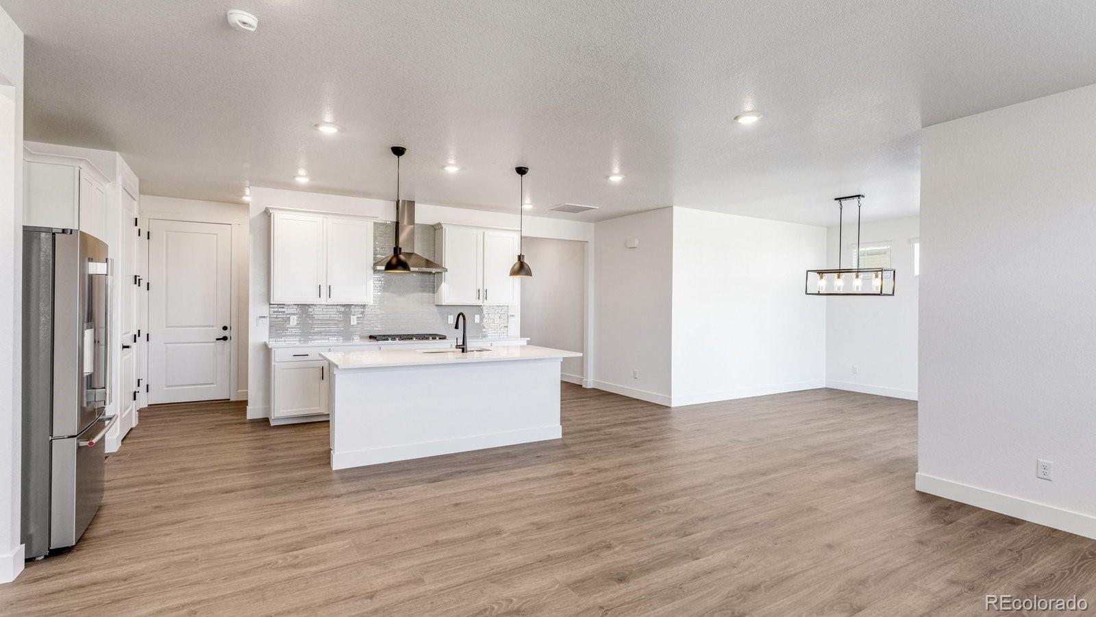 MLS Image #18 for 836  eastport drive,berthoud, Colorado