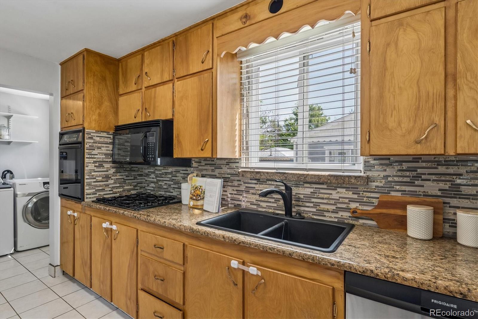 MLS Image #11 for 4830  perry street,denver, Colorado
