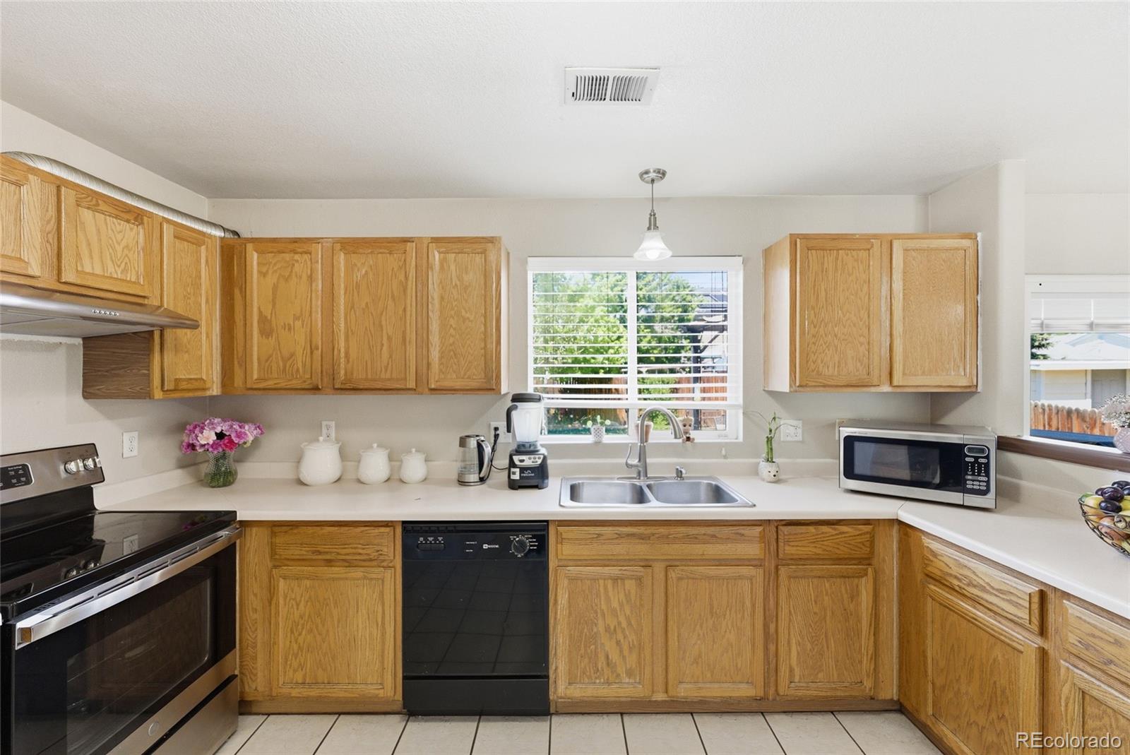 MLS Image #6 for 4993  jasper court,denver, Colorado