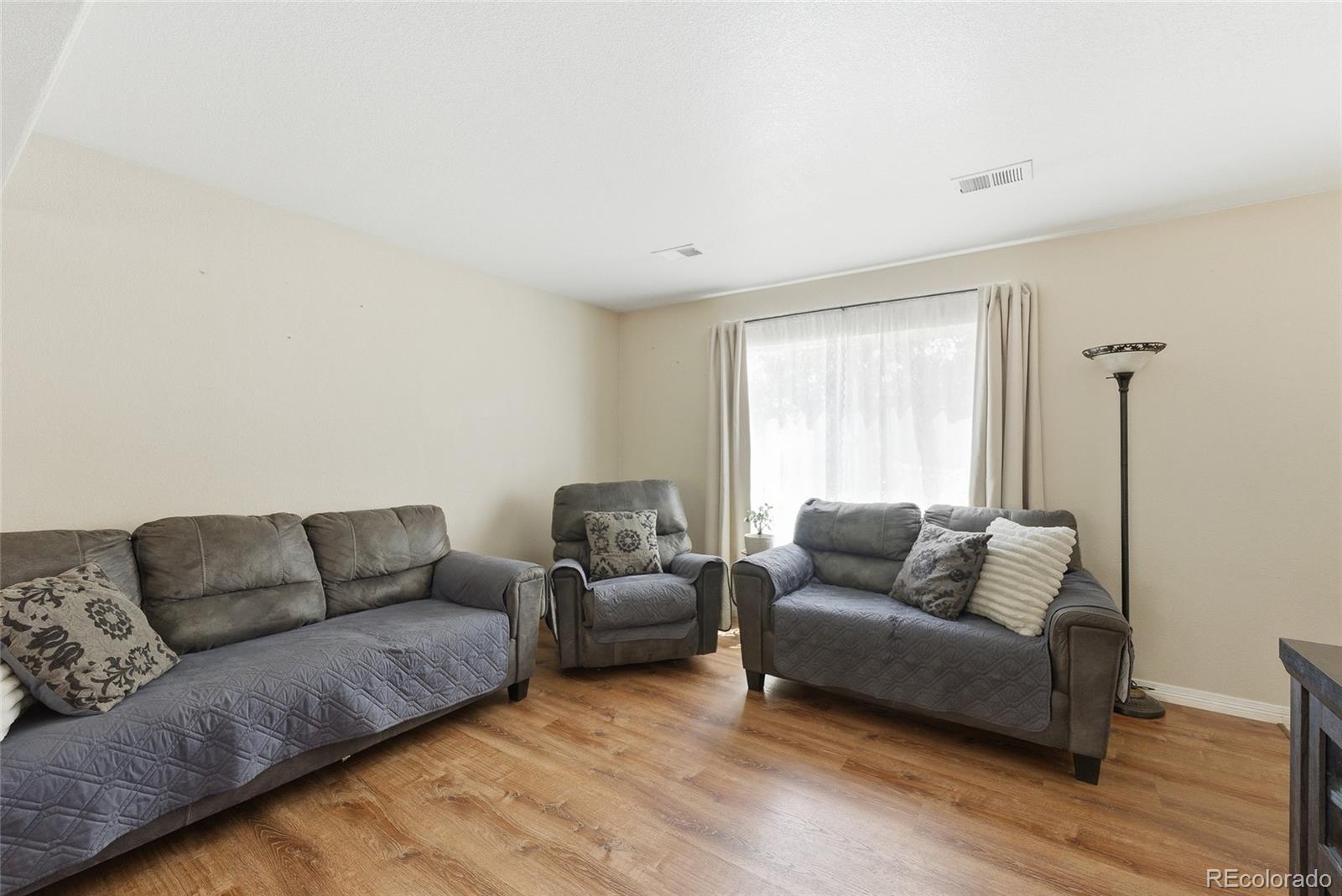 MLS Image #7 for 4993  jasper court,denver, Colorado