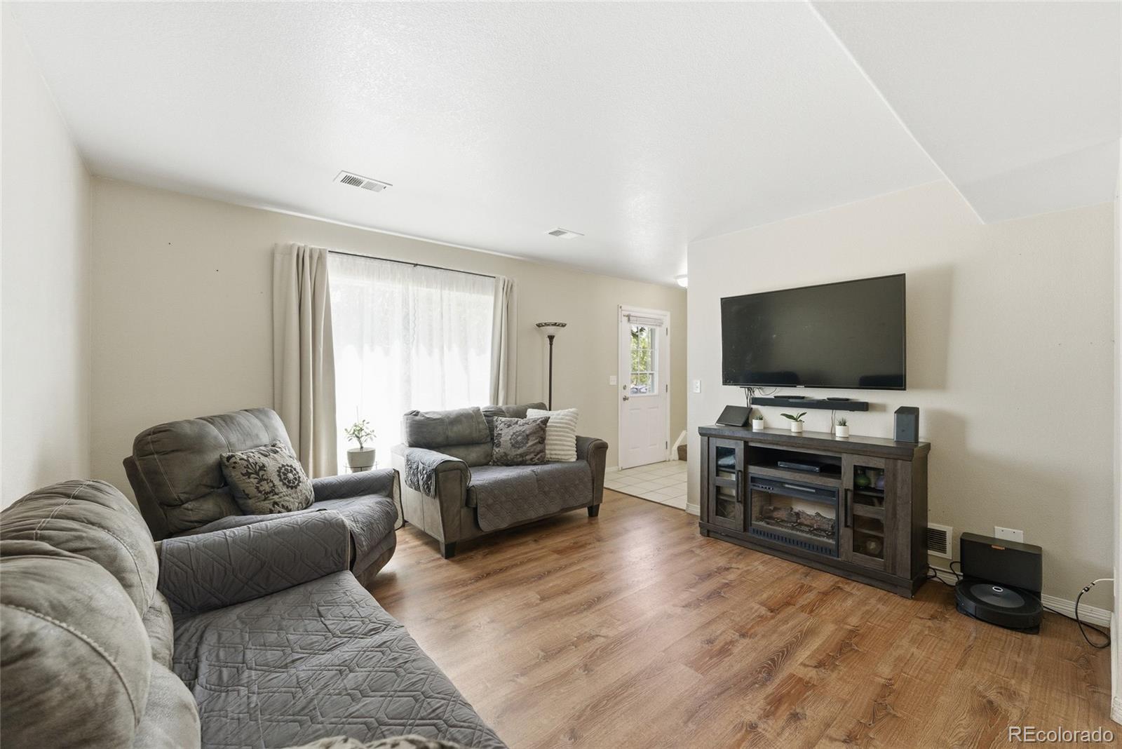 MLS Image #8 for 4993  jasper court,denver, Colorado
