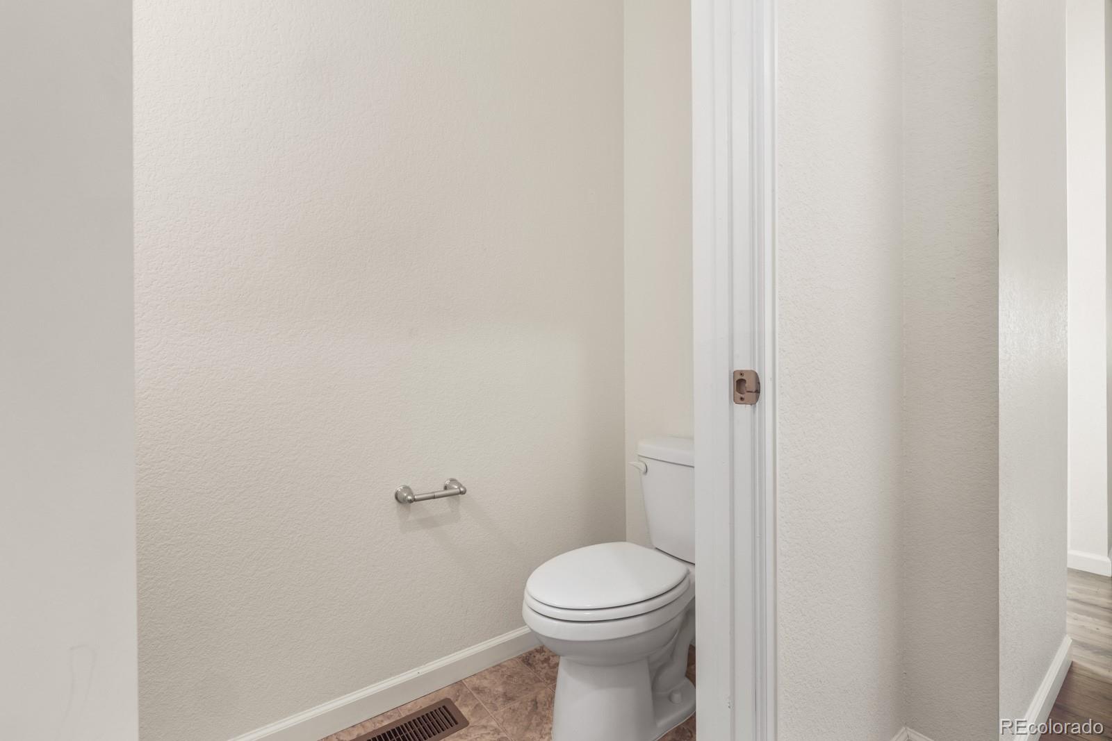 MLS Image #8 for 10380  castor drive,colorado springs, Colorado