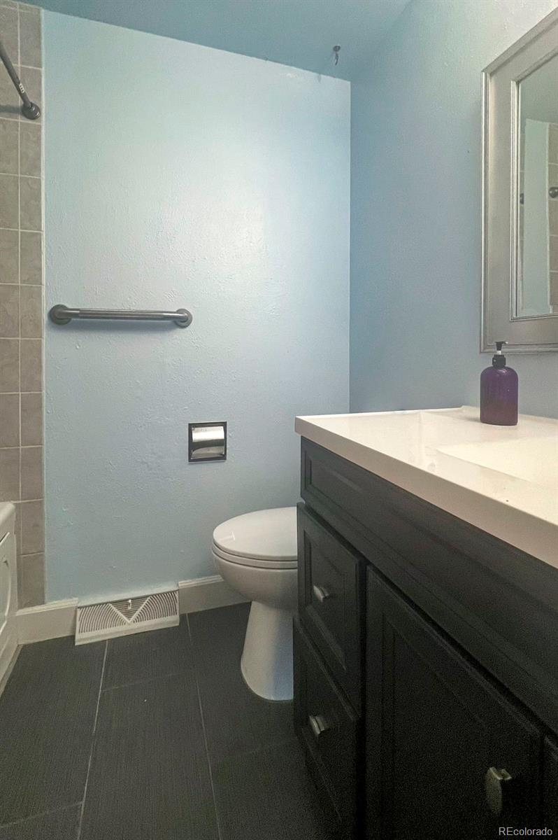 MLS Image #6 for 1089 s johnson way,lakewood, Colorado