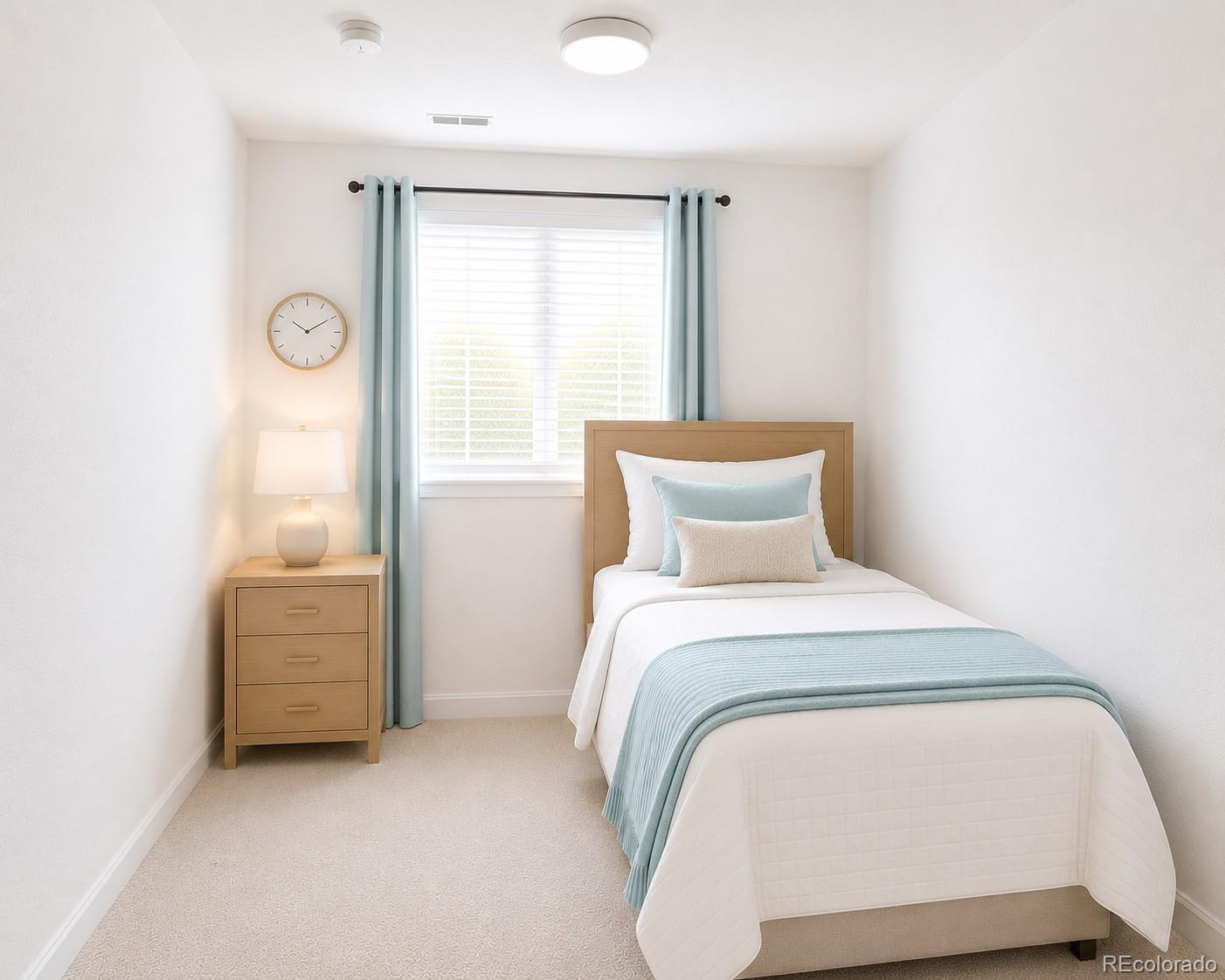 MLS Image #12 for 5255  memphis street,denver, Colorado