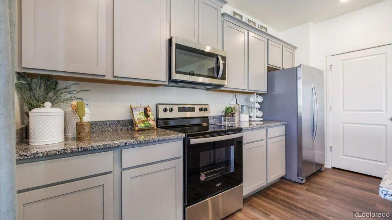 MLS Image #7 for 4735  antler way,johnstown, Colorado