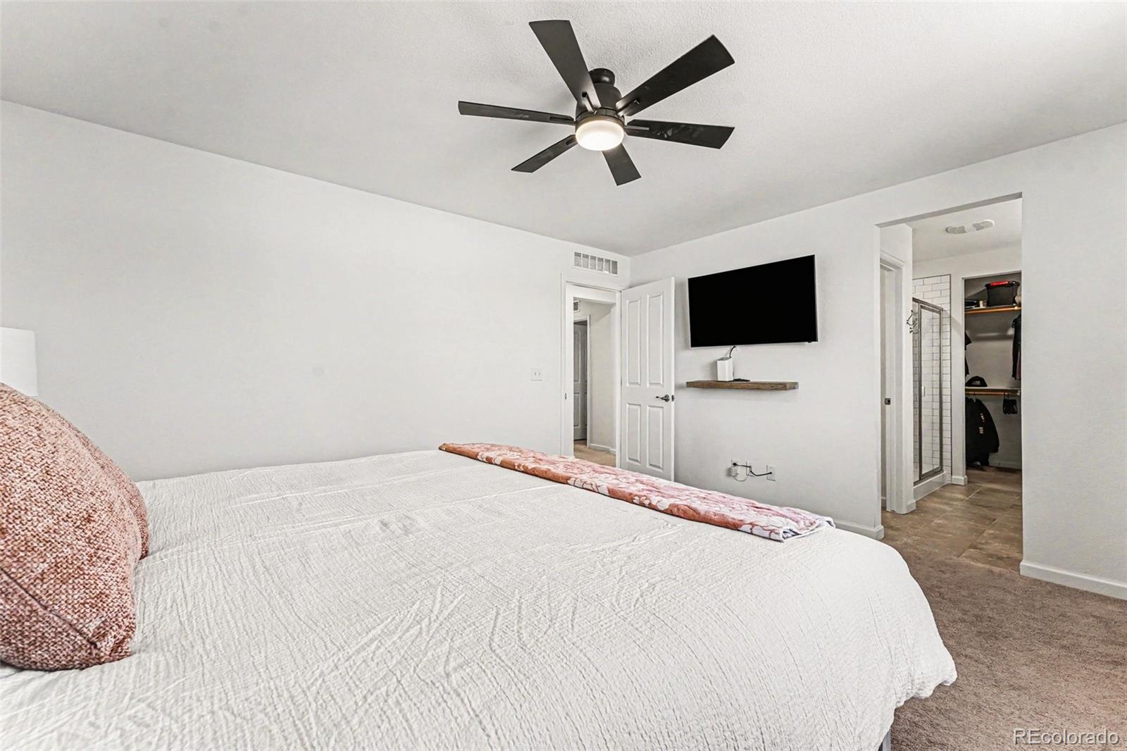 MLS Image #11 for 602  great plains avenue,berthoud, Colorado