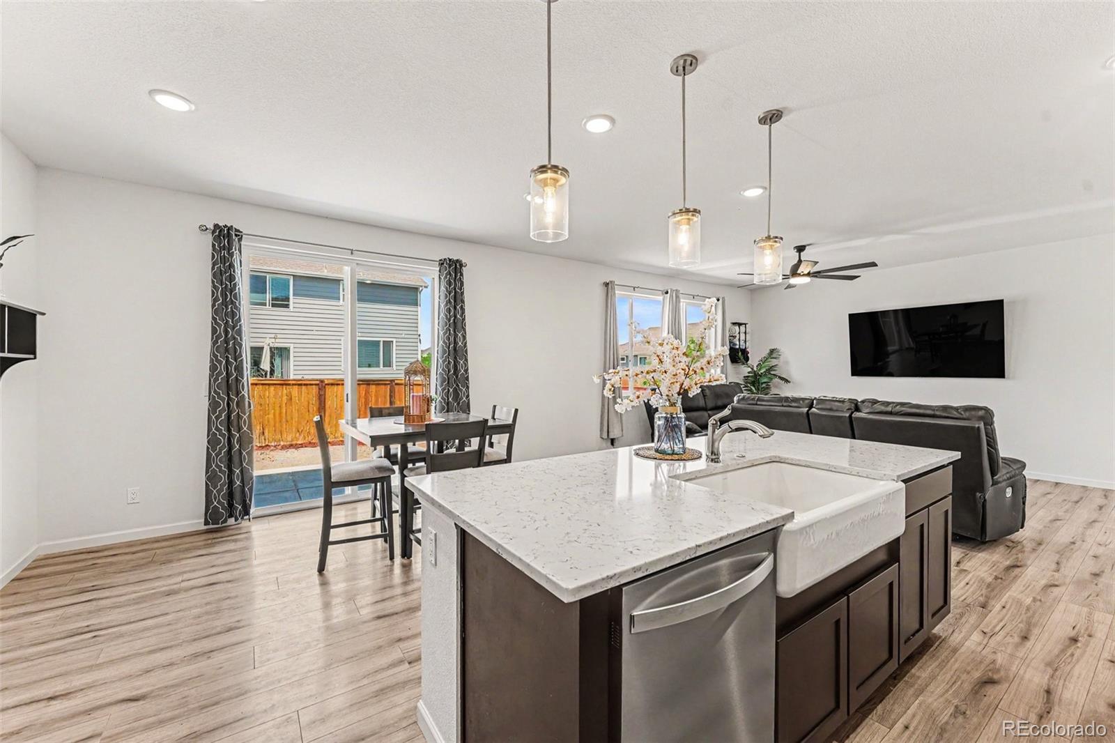 MLS Image #3 for 602  great plains avenue,berthoud, Colorado