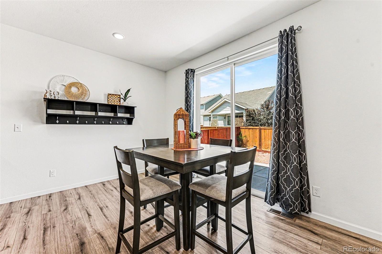 MLS Image #7 for 602  great plains avenue,berthoud, Colorado