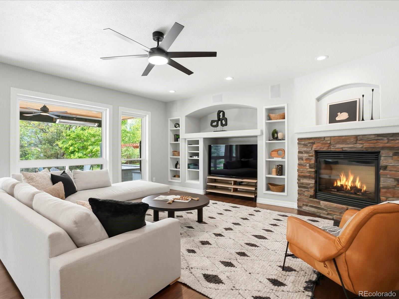 MLS Image #2 for 428  meadow view parkway,erie, Colorado