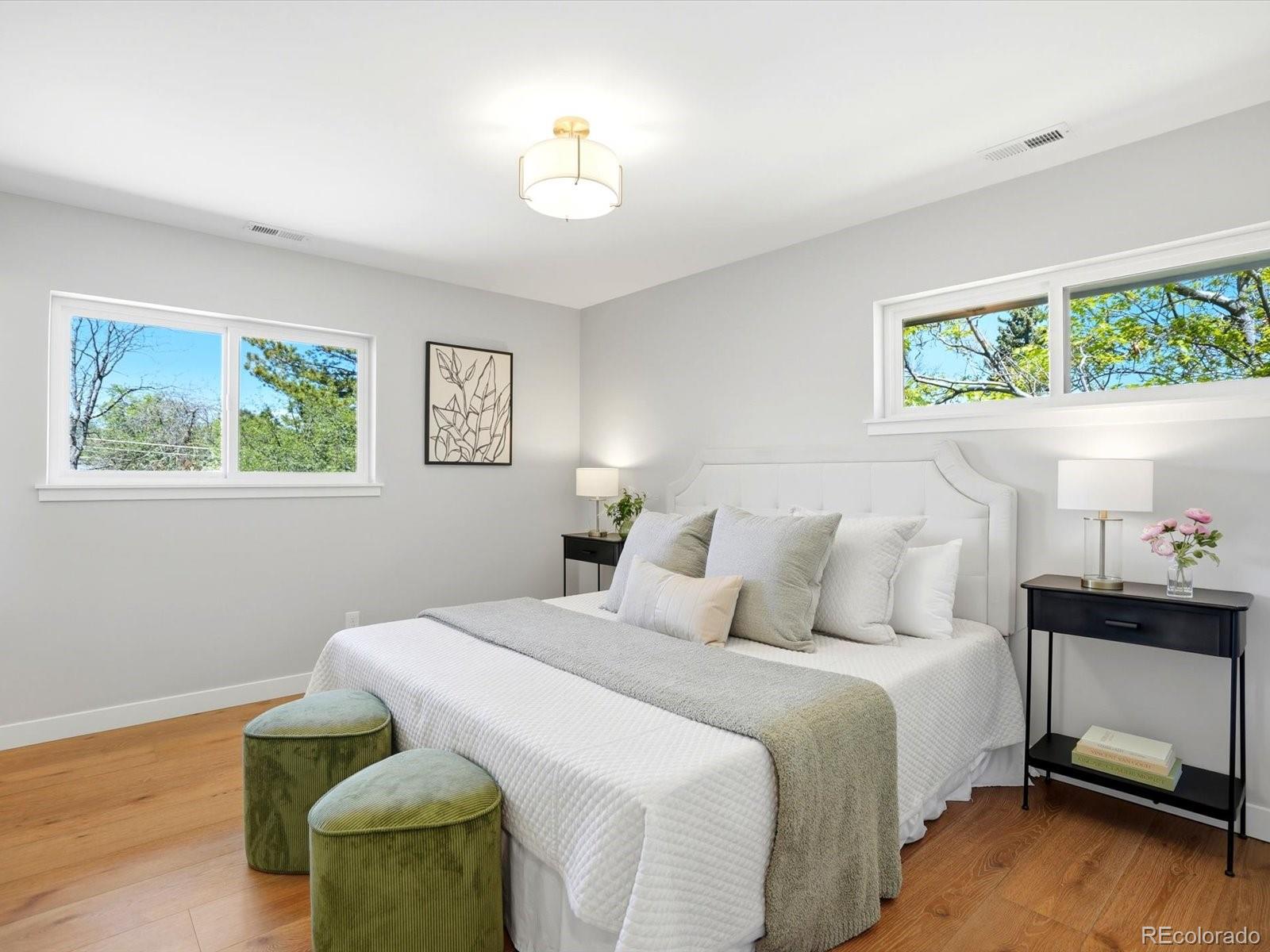 MLS Image #13 for 3403 s ivanhoe way,denver, Colorado