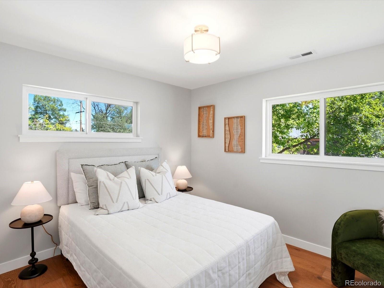 MLS Image #16 for 3403 s ivanhoe way,denver, Colorado