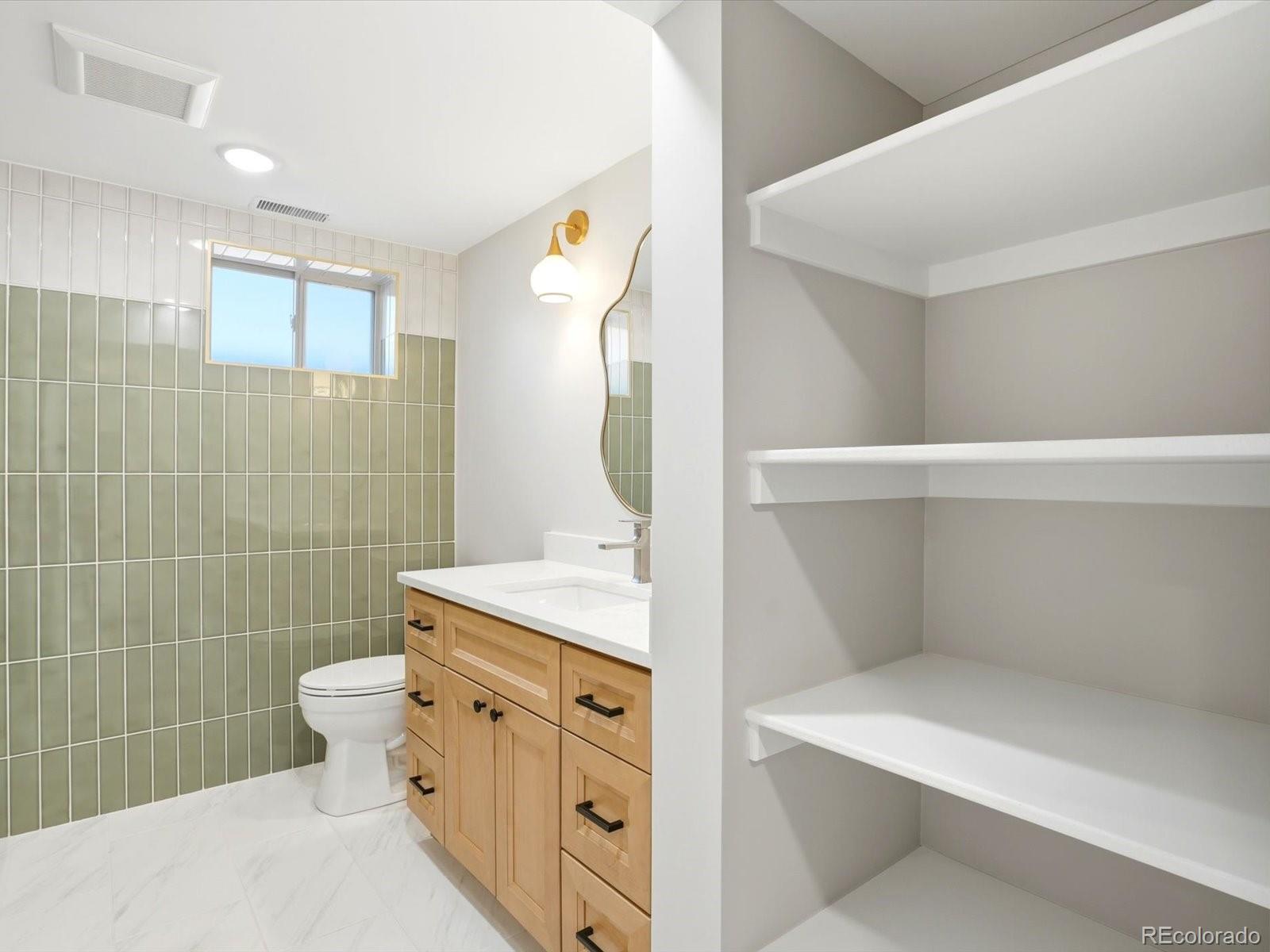 MLS Image #24 for 3403 s ivanhoe way,denver, Colorado
