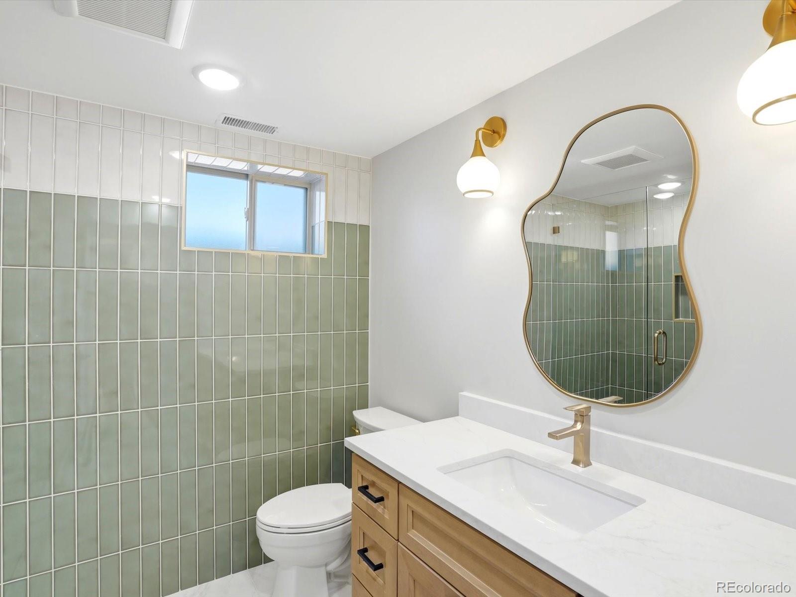 MLS Image #25 for 3403 s ivanhoe way,denver, Colorado