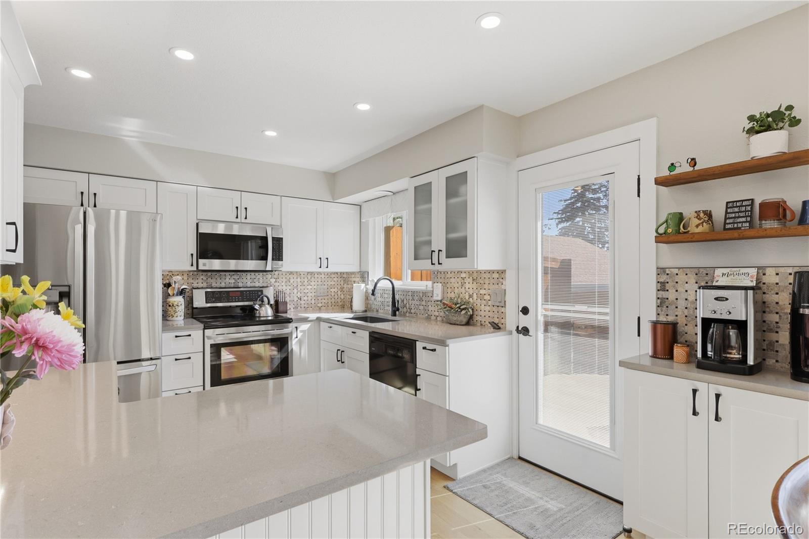 MLS Image #3 for 2718 e geddes avenue ,centennial, Colorado