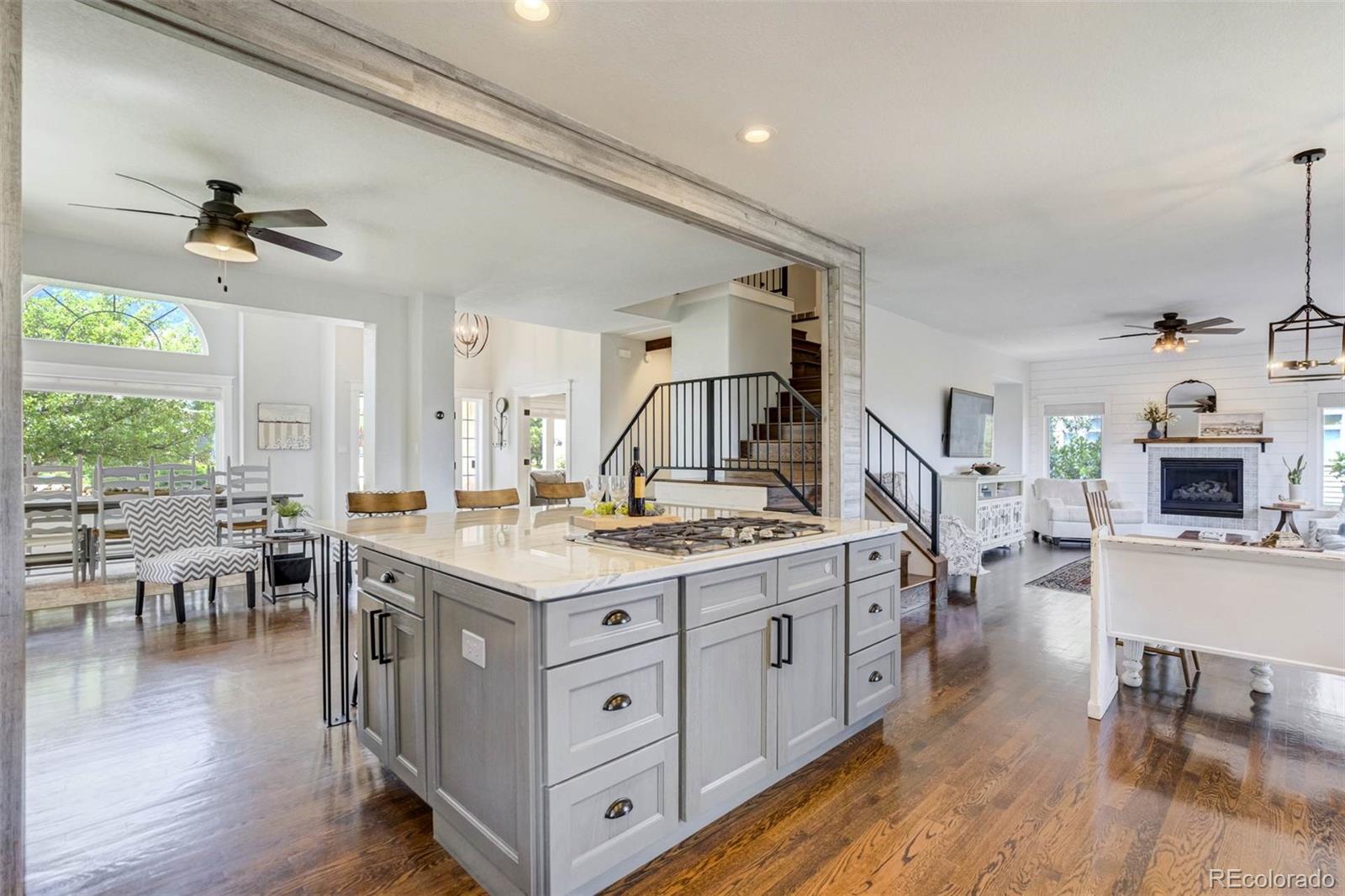 MLS Image #3 for 8415  lauralwood lane,colorado springs, Colorado