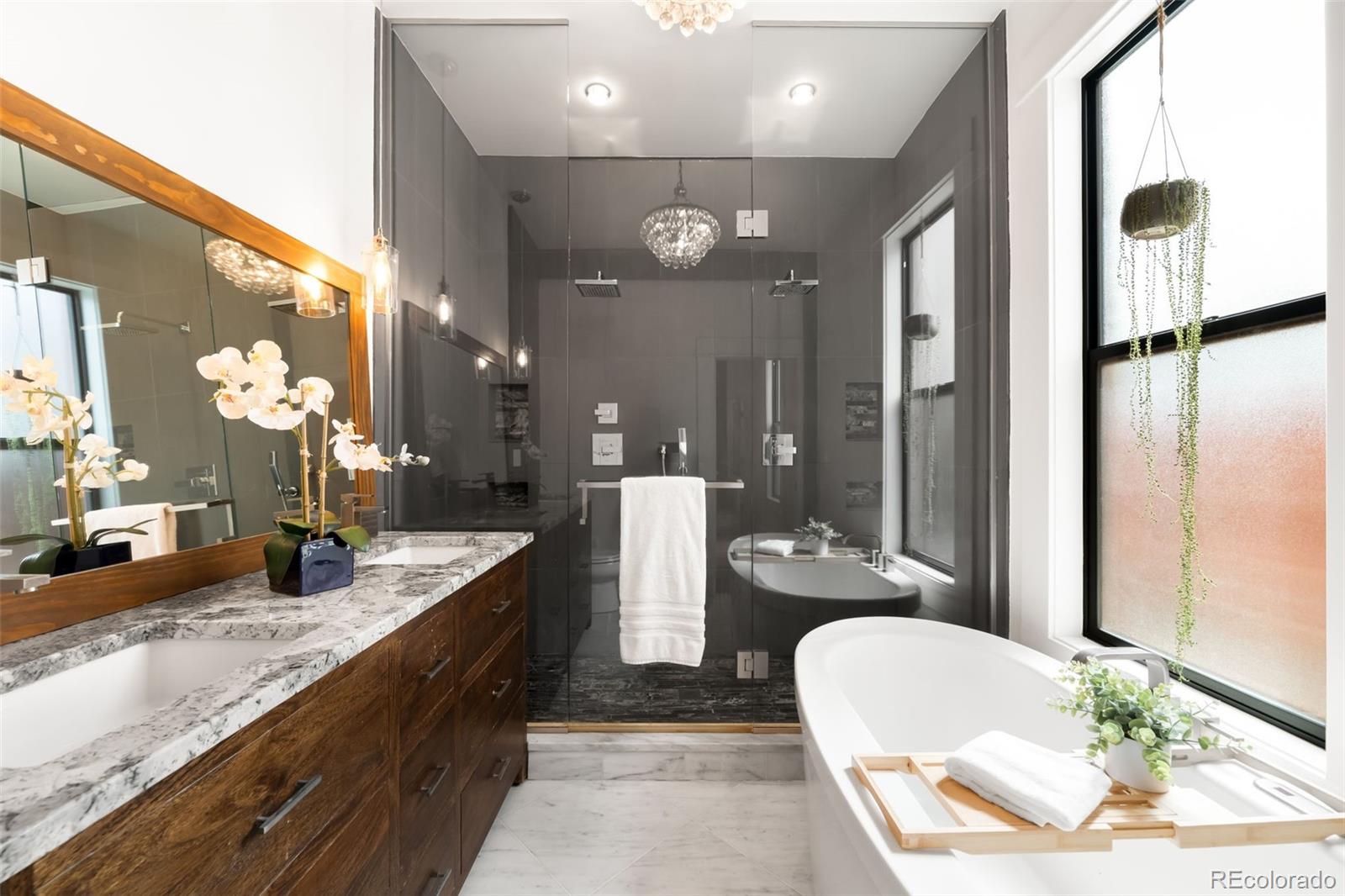 MLS Image #14 for 3250 w hayward place,denver, Colorado
