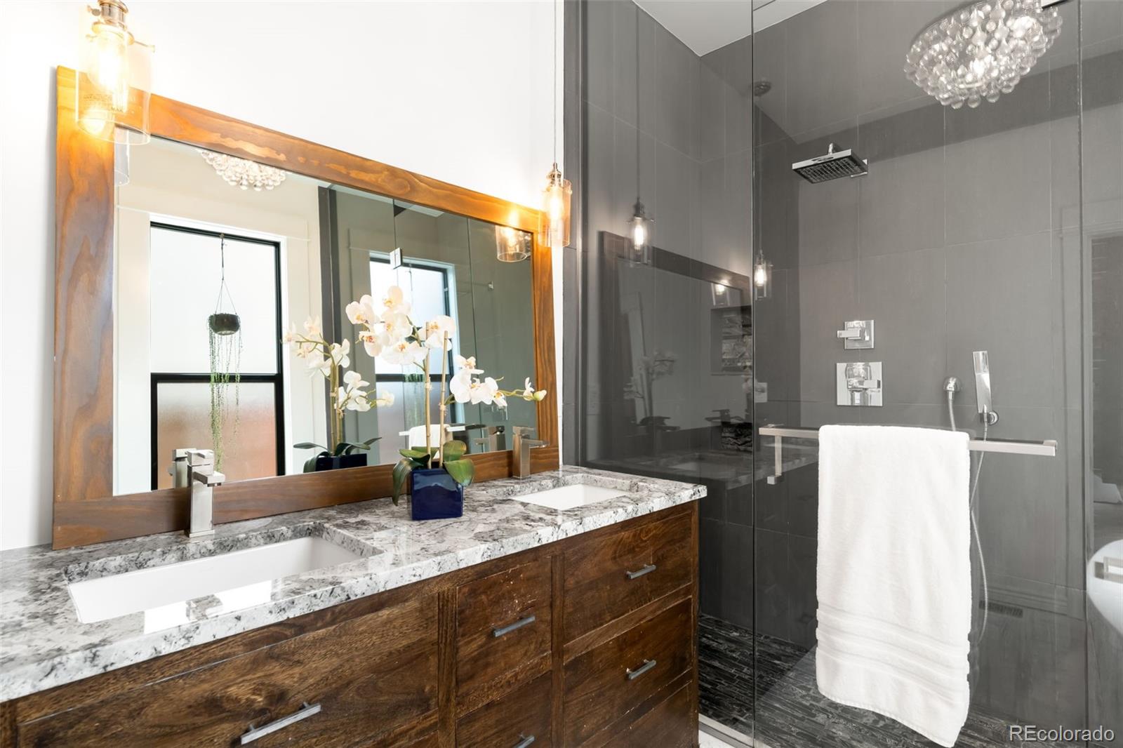 MLS Image #15 for 3250 w hayward place,denver, Colorado