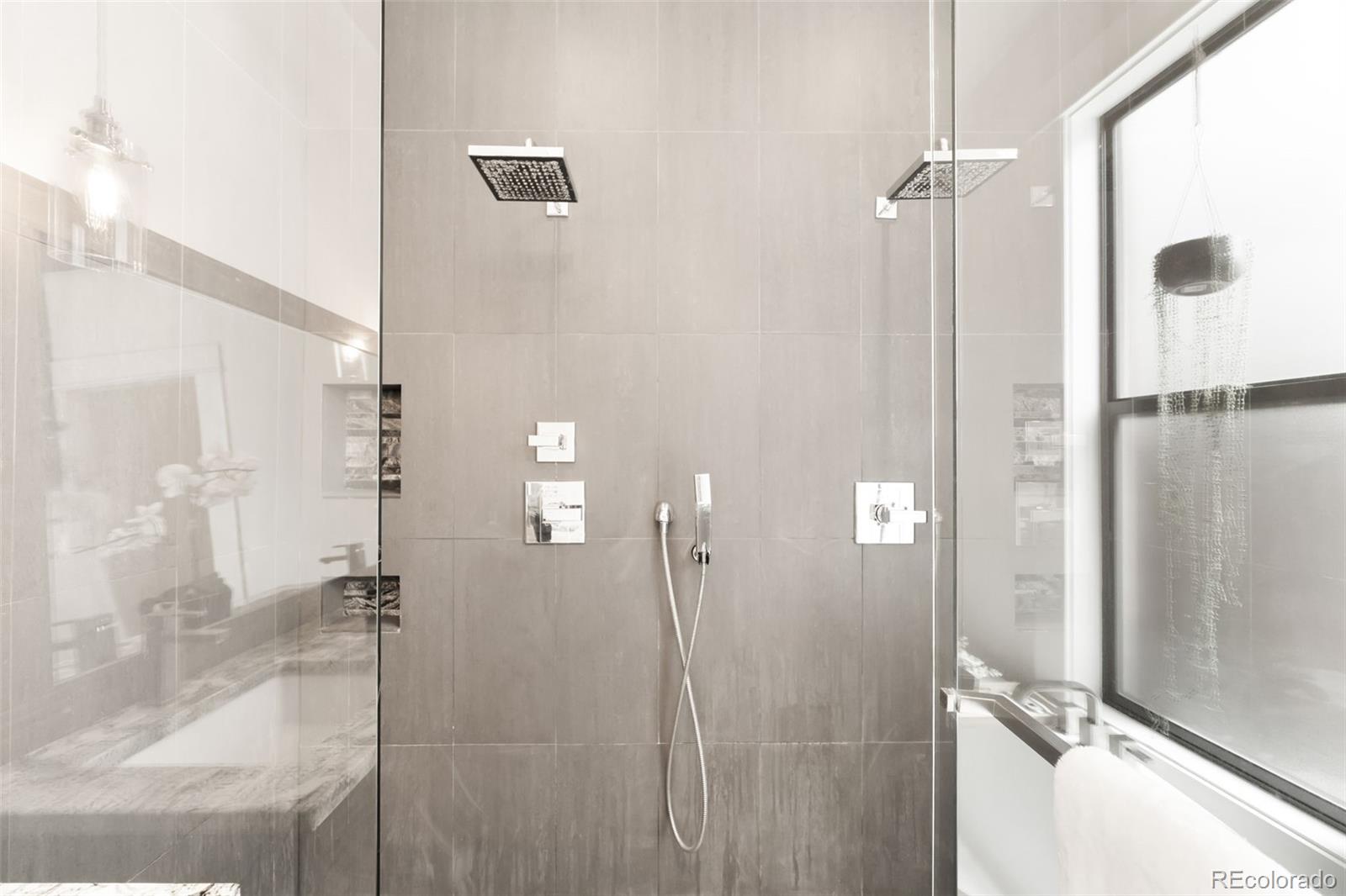 MLS Image #16 for 3250 w hayward place,denver, Colorado