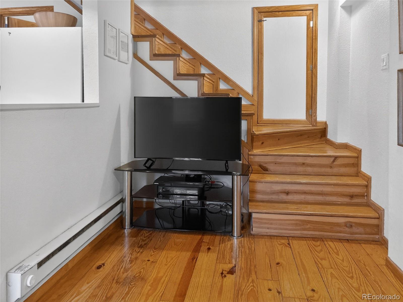 MLS Image #42 for 3250 w hayward place,denver, Colorado